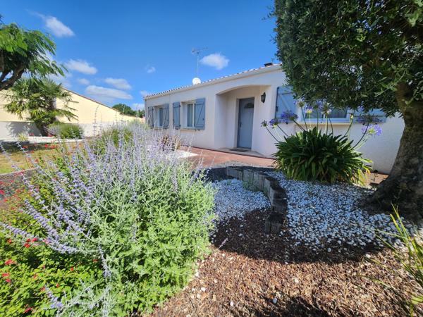 Magnils-Reigniers (85400) Maison terrasse à acheter à Magnils-Reigniers avec Matthieu GIRARD