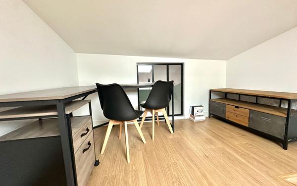 Maison à vendre    3 pièces •  Castres-Gironde