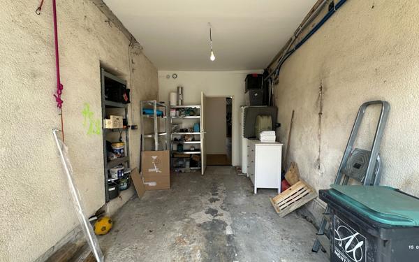 Maison à vendre    3 pièces •  Castres-Gironde