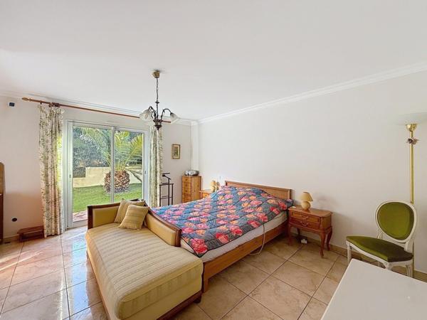 VILLA 163M2, JARDIN 806M2, LOTISSEMENT PRIVE