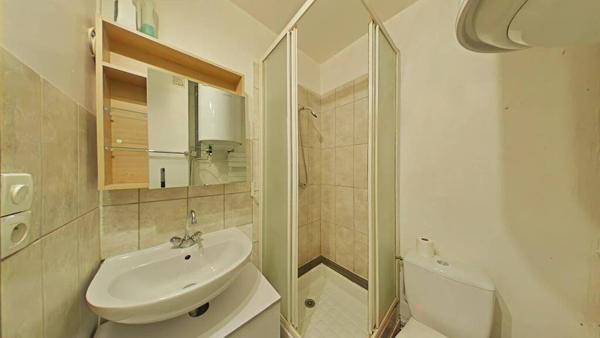 F2 meuble proximité badouillère