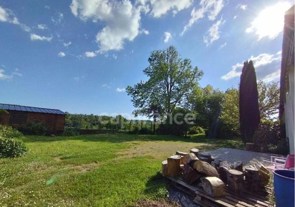 BIEN ATYPIQUE Maison à vendre 8 pièces EDERN (29) 200 m2 + Dependances