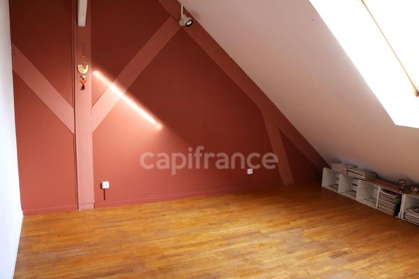 BIEN ATYPIQUE Maison à vendre 8 pièces EDERN (29) 200 m2 + Dependances