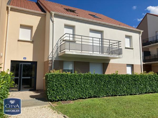 Location appartement Villeneuve-sur-Yonne (89500) 2 pièces 47.94m²
