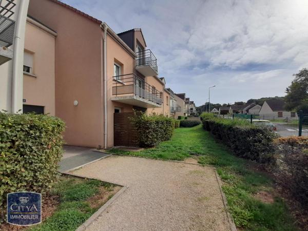 Location appartement Villeneuve-sur-Yonne (89500) 2 pièces 47.94m²