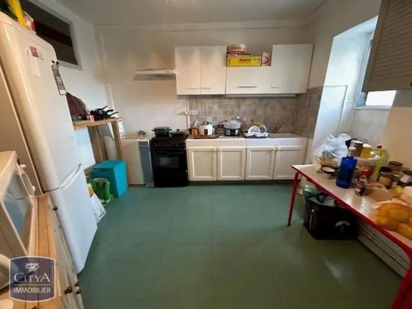 Appartement à louer 2 pièces 63.95m²