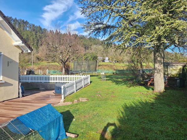 Maison Orgelet avec terrain et garage double