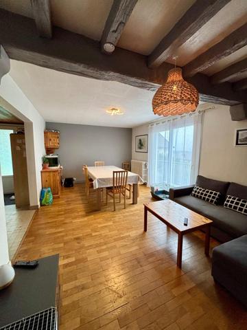 Maison Orgelet avec terrain et garage double