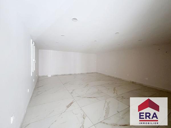 Local commercial Beziers 240 m2