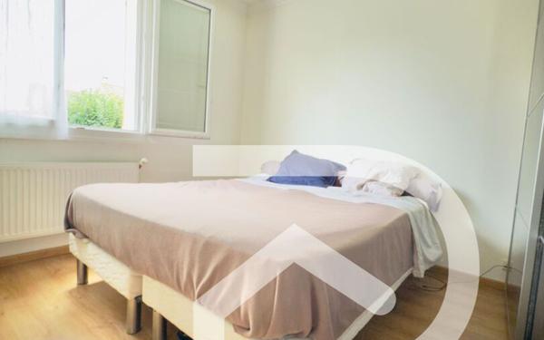 Maison à vendre    5 pièces •  Persan