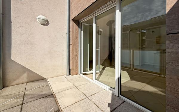 Appartement à vendre    3 pièces •  Lyon 7