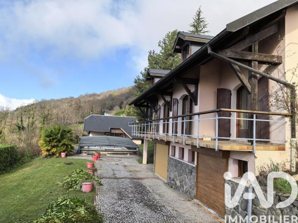 Maison à vendre 11 pièces 332 m² Saint-Alban-Leysse