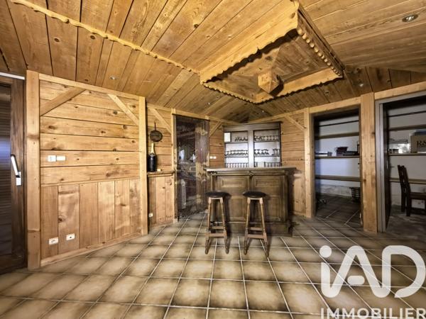 Maison à vendre 11 pièces 332 m² Saint-Alban-Leysse