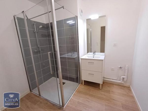 Appartement à louer 2 pièces 45.3m² Ronchin (59790)