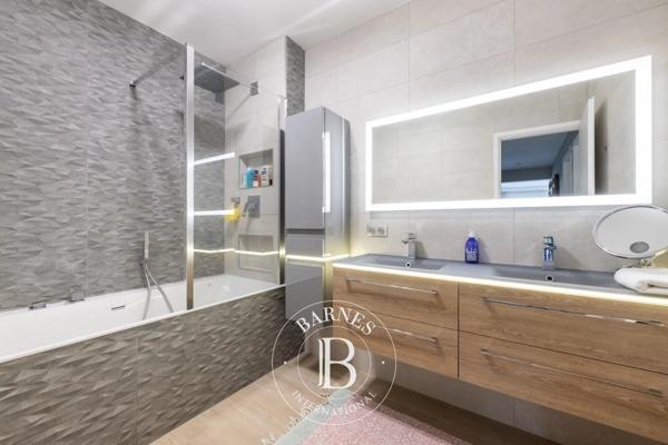 Le Chesnay, Appartement 2 Chambres -  114 m² à vendre