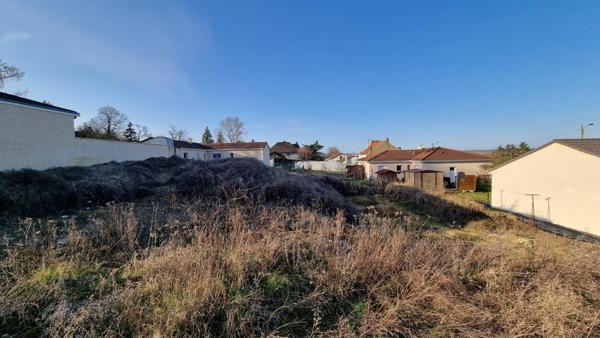 Terrain a batir 700 m² Viabilisé Cusset proche hopital