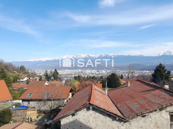 Grande maison de village rénovée, à proximité de la nature