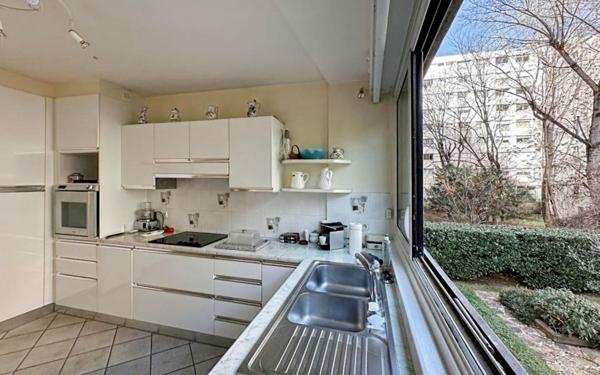Appartement à vendre    5 pièces • 109 m2 Lyon 6