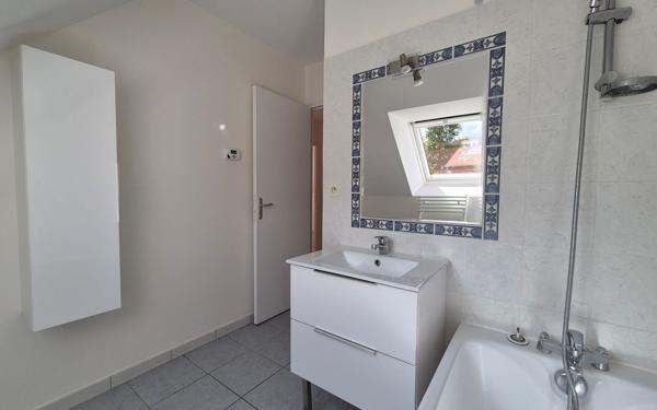 Maison à vendre    5 pièces • 110 m2 Merville-Franceville-Plage