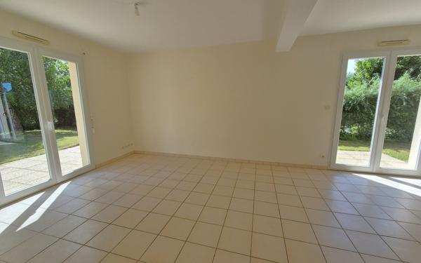 Maison à vendre    5 pièces • 110 m2 Merville-Franceville-Plage