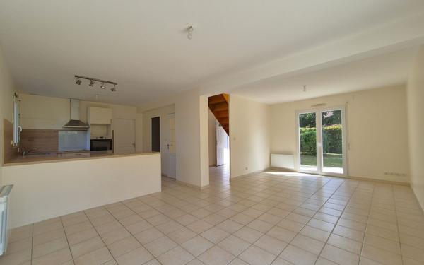 Maison à vendre    5 pièces • 110 m2 Merville-Franceville-Plage