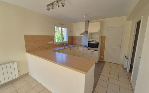 Maison à vendre    5 pièces • 110 m2 Merville-Franceville-Plage