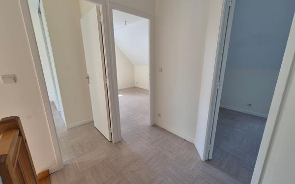 Maison à vendre    5 pièces • 110 m2 Merville-Franceville-Plage