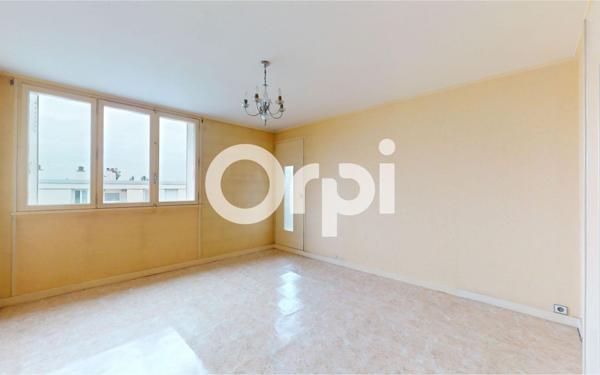 Appartement à vendre    3 pièces • 56 m2 Bron