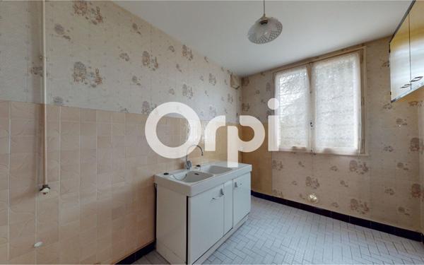 Appartement à vendre    3 pièces • 56 m2 Bron