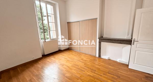 Location Appartement 3 pièces 80.25 m² - Romans-sur-isère 26100