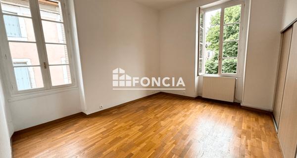 Location Appartement 3 pièces 80.25 m² - Romans-sur-isère 26100