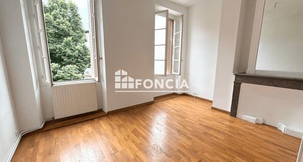 Location Appartement 3 pièces 80.25 m² - Romans-sur-isère 26100