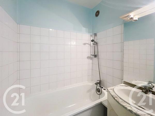 Appartement F2 à vendre  2 pièces - 54,60 m 2   ROUEN  - 76