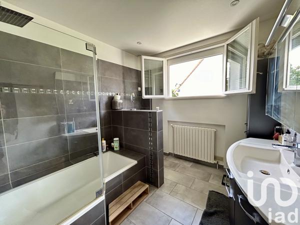 Maison à vendre 7 pièces 165 m² Herblay-sur-Seine