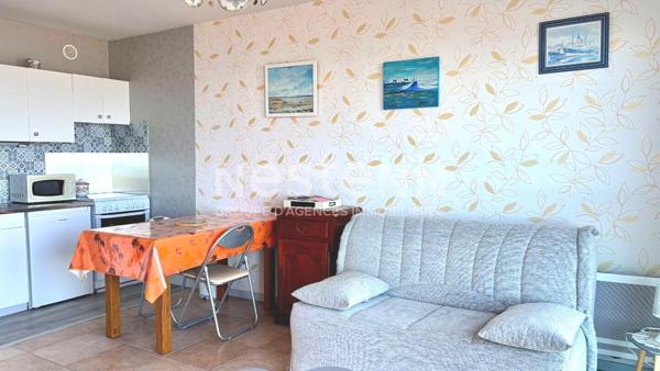 Appartement Les Sables D Olonne 1 pièce 27.52 m² proche plage et commerces