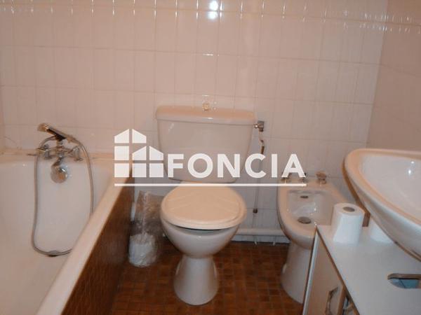 Location Studio 32.8 m² - 9 TER RUE DE NEW YORK Grenoble 38000