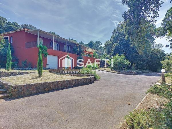 Villa provençale atypique de 150 m2 , possibilité d'extension de 60 m2 !