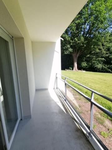 BAGNOLES DE L'ORNE (61140) , DANS UNE RESIDENCE SENIORS,  Station thermale,   appartement 1 pièce, 30  m2 environ, PRIX 75 000  honoraires 7,14% inclus à la charge de l'acquéreur soit 70 000  hors honoraires