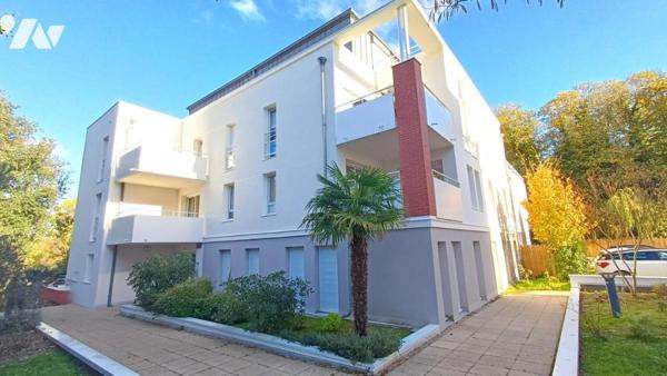 REZE - Chene Gala - Appartement de Type T3 d'env 71.40m² avec garage et parking en sous-sol.