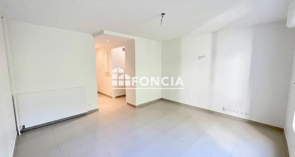 Location Studio 26.65 m² - Sceaux 92330