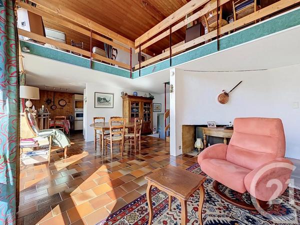 Maison à vendre  5 pièces - 141,07 m 2   LES ROUSSES  - 39