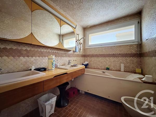 Maison à vendre  5 pièces - 141,07 m 2   LES ROUSSES  - 39