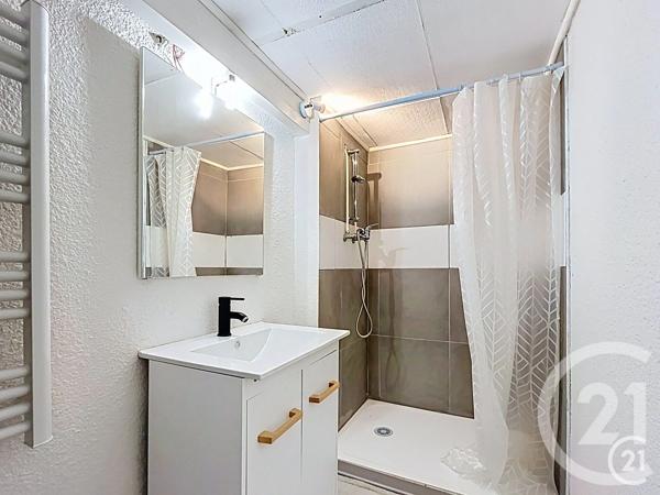 Immeuble à vendre  220 m 2   COURCELLES LES MONTBELIARD  - 25