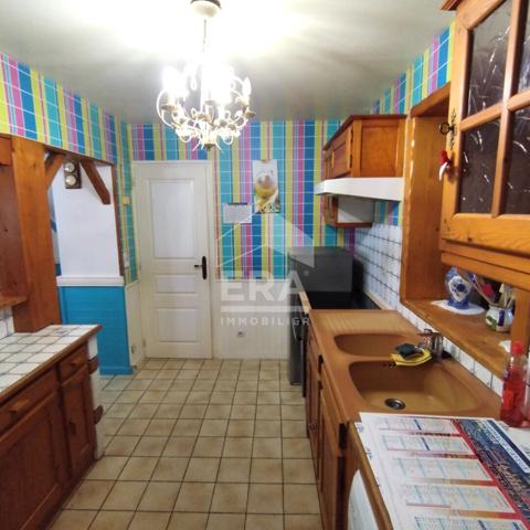 Maison de ville avec jardin - 2 chambres à rafraîchir