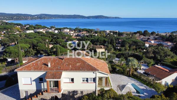 MAISON À VENDRE DE 5 PIÈCES DE 173,00 M²