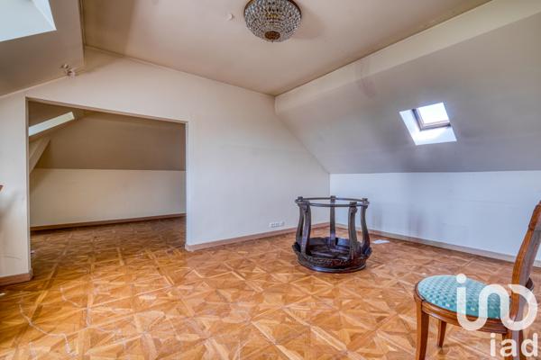 Maison à vendre 8 pièces 240 m² Villemomble