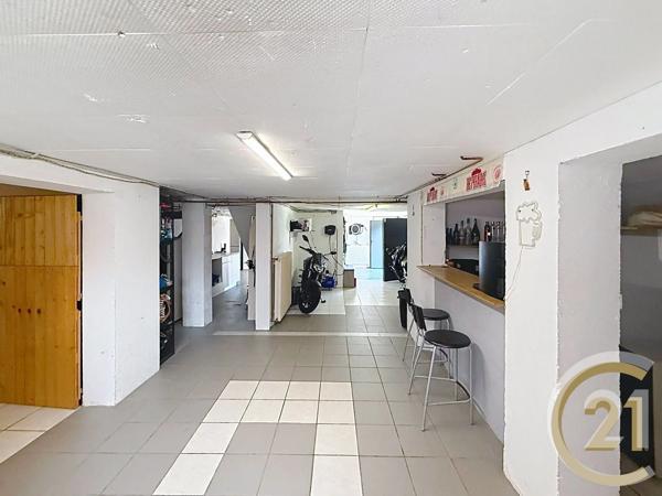 Maison à vendre  6 pièces - 130 m 2   SELONCOURT  - 25