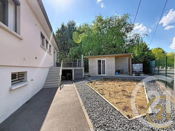 Maison à vendre  6 pièces - 130 m 2   SELONCOURT  - 25