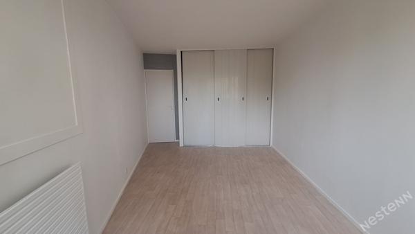 A vendre Appartement T3 2 chambres, proximité du centre-ville, résidence sécurisée avec gardien