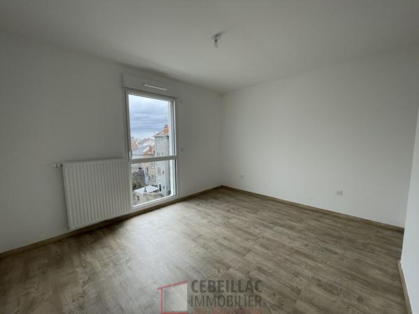 Appartement 3 pièce(s) 2 chambre(s) 75.6 m²